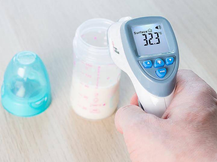 Produktbild Newgen medicals Thermometer (Ohr, Stirn)