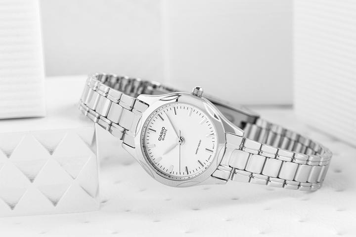 Actual product image Casio Ladies' watch LTP-1275D-7ADF + BOX