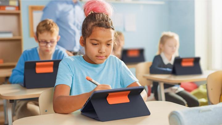 Image du produit Logitech Tablet Tastatur Cover Rugged Combo 3 iPad 10.2" (CH, IPad 10.2 (2019/2020/2021))
