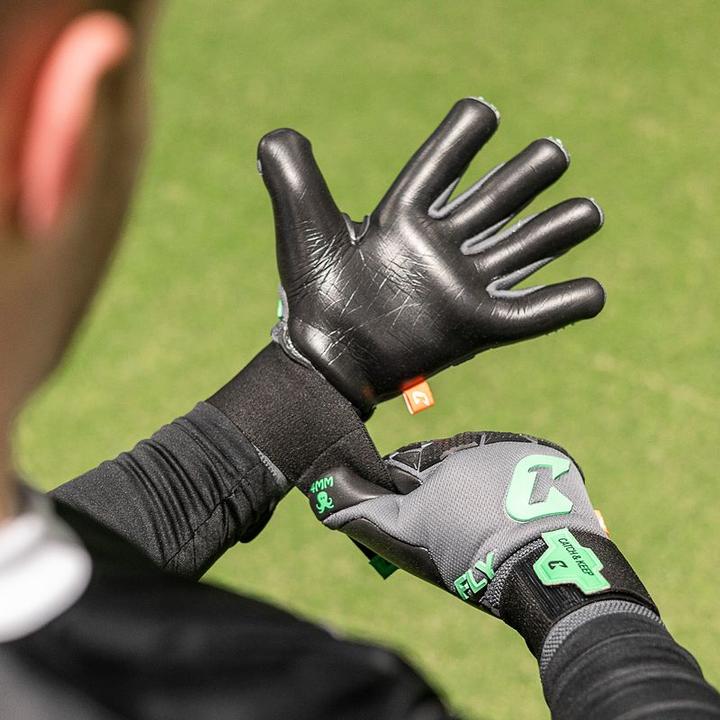 Produktbild Catch & Keep Fussballhandschuhe Fly Mint Soul Gr. 9.5 Mintgrün Torwart Keeper Goalie Handschuhe (9.5)
