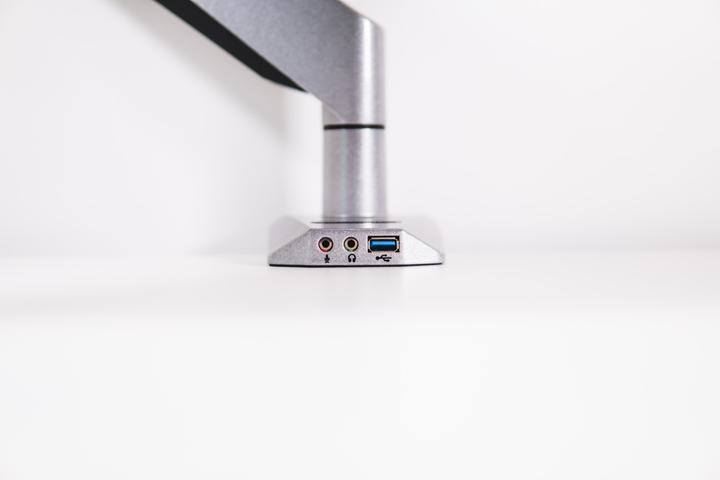 Produktbild Bakker Elkhuizen Monitorarm Smart Office 12 Dual Klemme (Tisch, 27.01")