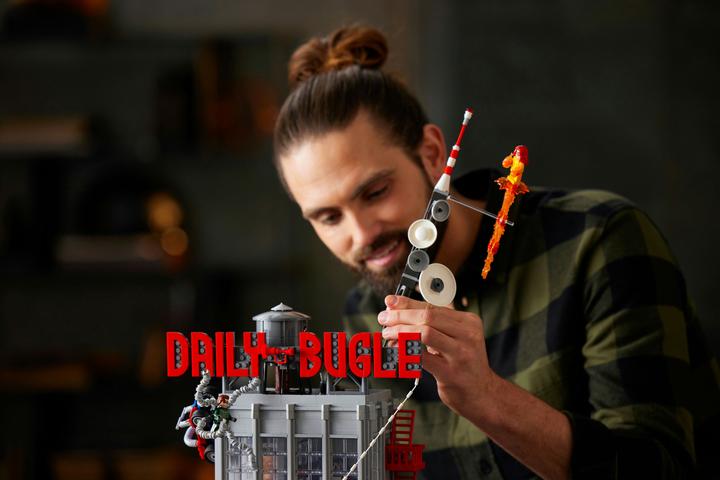 Immagine prodotto LEGO Daily Bugle (76178, LEGO Marvel, Set LEGO rari)