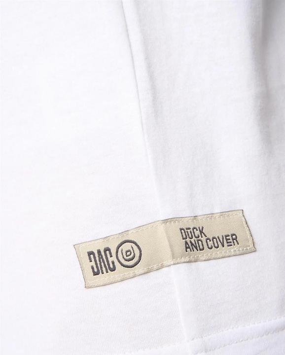 Actual product image Duck and Cover Mens Simplex T-Shirt (M)