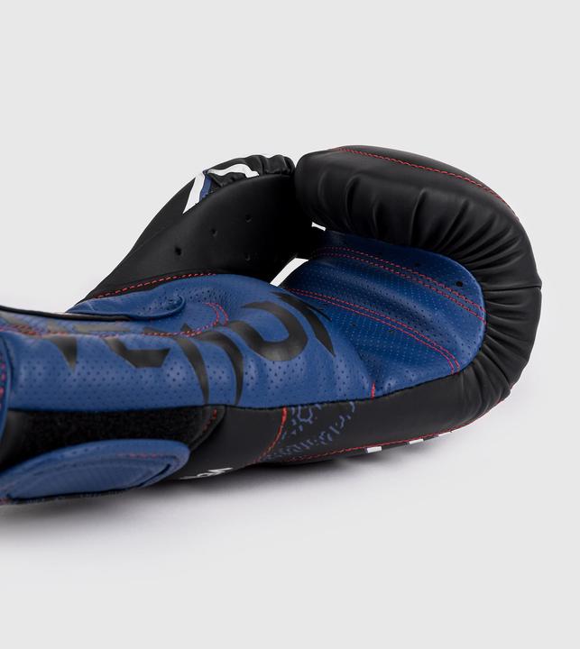 Image du produit Venum Tekken Jin Kazama Boxhandschuhe (14 OZ, Taille unique)