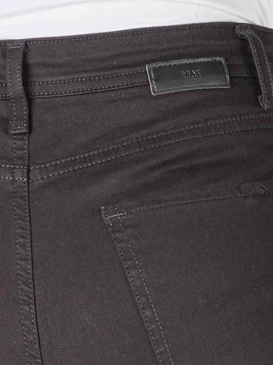 Actual product image BRAX Straight Fit CAROLA (W27/L32)