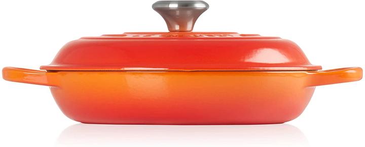 Actual product image Le Creuset Signature (30 cm, Casserole + Stewpot, Cast iron)