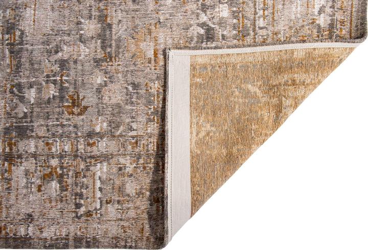 Actual product image Louis de Poortere Antiquarian Ushak (140 x 200 cm)