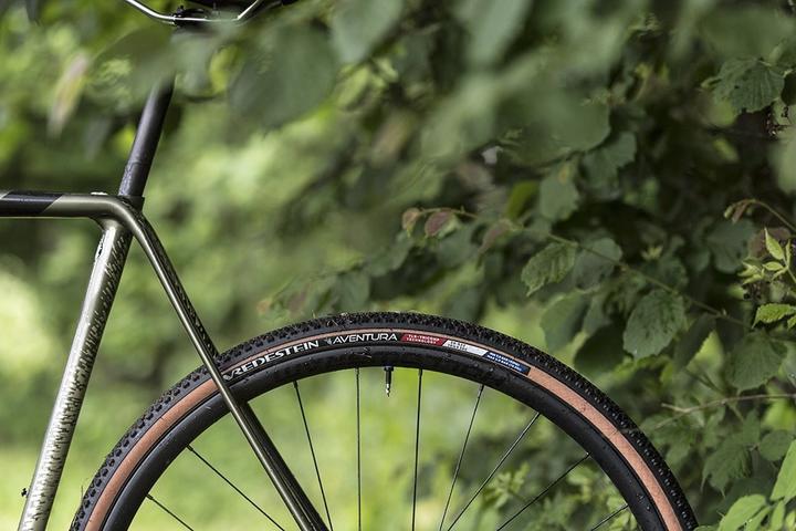 Immagine prodotto Vredestein Aventura Gravel-Reifen, 27,5"x2,00 (50-584), Faltbar (27.5 x 2.00, 50-584)
