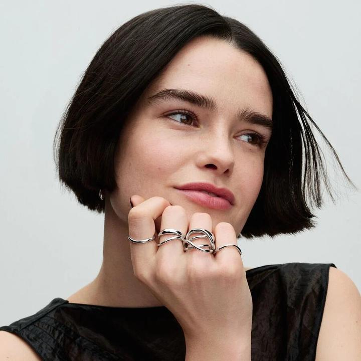 Actual product image Pandora Organic moulded band ring (52, 925 Silver)