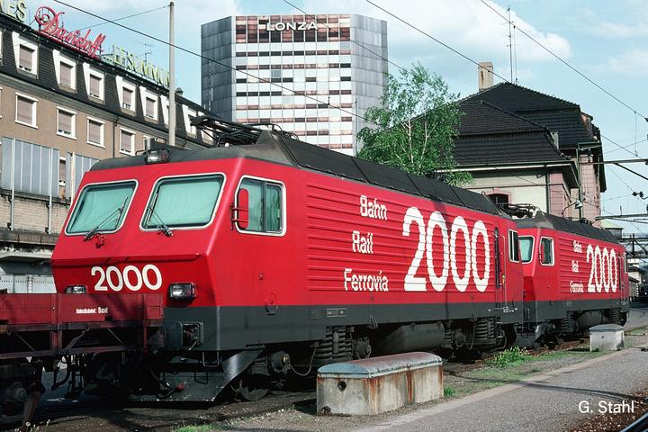 Actual product image Hobbytrain SBB Electric Locomotive Re 4/4 IV (10102) Ep.V Sound (Track N)