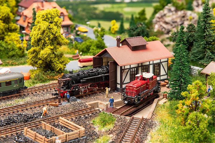 Image du produit Faller Plaque tournante à segments avec remise à locomotives