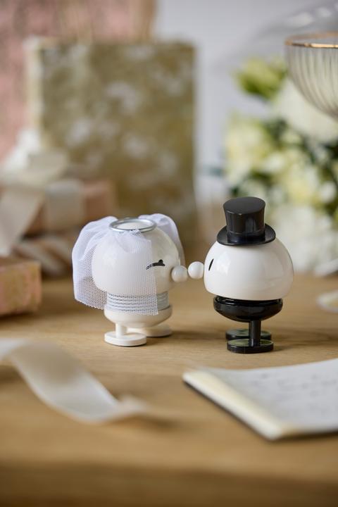 Actual product image Hoptimist Bride & Groom (10 x 7.5 x 15 cm)