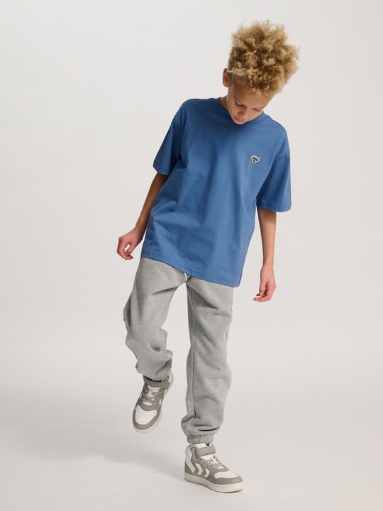 Actual product image hummel hmlJR LOOSE T-SHIRT S/S BEE (46, 47, 48, 49, 50, 51, 52)