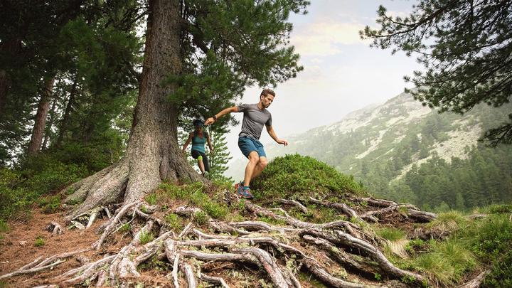 Produktbild TomTom Adventurer Cardio + Music