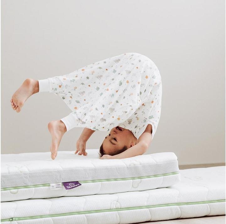 Image du produit Träumeland Octasmart XL Matelas de lit pour enfants et adolescents (120 x 200 cm)