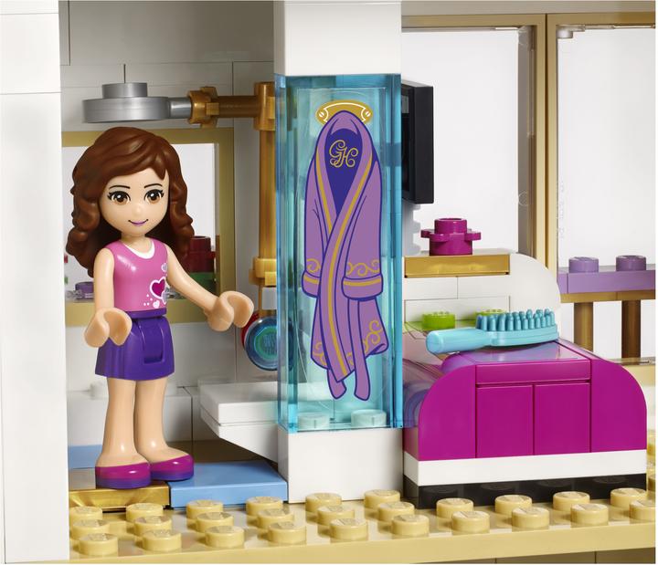 Actual product image LEGO Friends Heartlake Grand Hotel (41101, LEGO Friends)