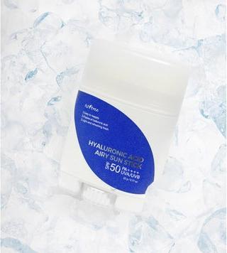 Image du produit Isntree Hyaluronic Acid Airy Sun Stick (Stick solaire, SPF 50, 22 ml, 22 g)
