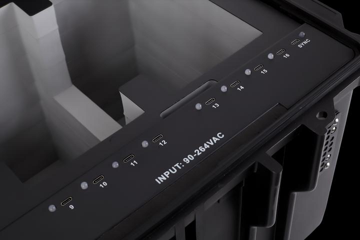 Produktbild Deqster KT16S USB-C Tablet-Koffer 2. Gen. für 16 iPads...