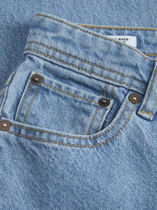 Actual product image Jack & Jones JJICHRIS JJORIGINAL SQ 267 JNR Relaxed Fit Jeans Junior Relaxed Fit Jeans (164)