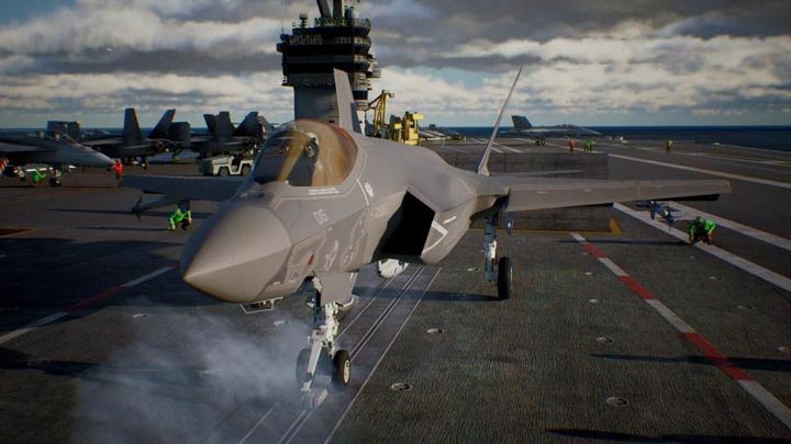 Produktbild Bandai Namco Ace Combat 7: Skies Unknown (PS4, DE)
