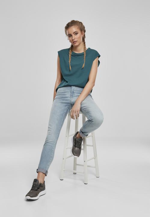 Actual product image Urban Classics Ladies Basic Shaped Tee (4XL)
