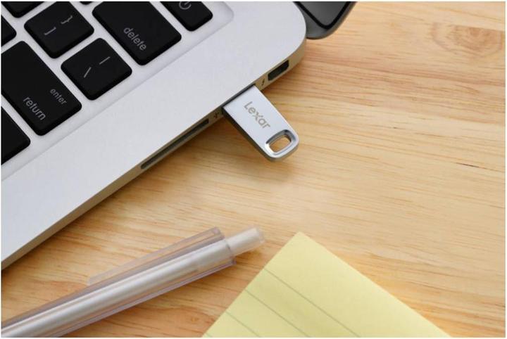 Actual product image Lexar JumpDrive M35 (32 GB, USB 3.0, USB-A)