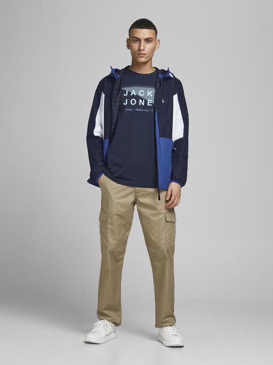 Actual product image Jack & Jones Kapuzen Colourblocking Leichte Jacke (XXL)