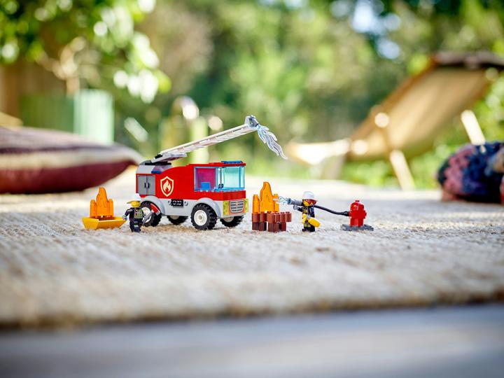 Image du produit LEGO Camion de pompiers (60280, LEGO City)