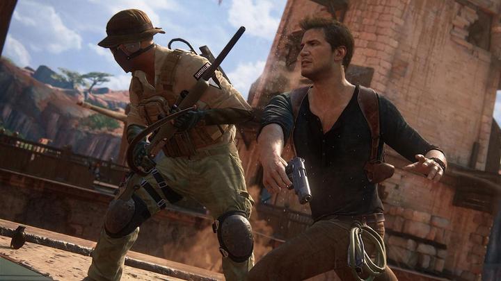 Actual product image Sony Uncharted 4: A Thief's End: Playstation Hits (PS4, Multilingual)