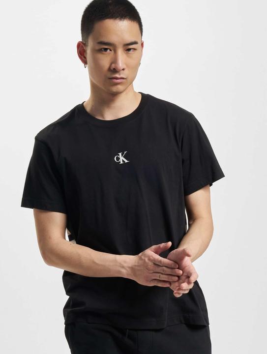 Actual product image Calvin Klein Jeans Stripe Colorblock T-Shirt - 102733 (M)