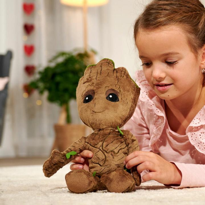 Actual product image Simba Disney Marvel Floppy Young Groot (25cm) (32 cm)