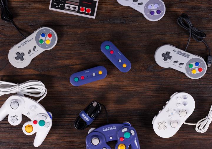 Productafbeelding 8bitdo GBros. adapter voor GameCube (Switch)