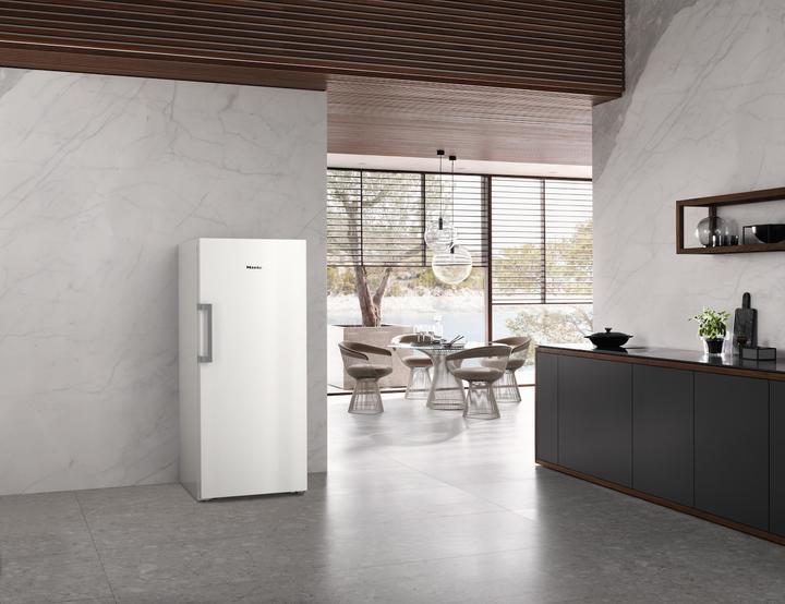 Produktbild Miele Gefriergeräte FN 4748 C (Freistehend, 312 l)