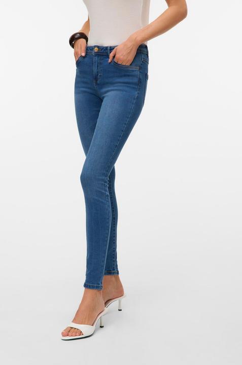 Image du produit Vero Moda Jeans Slim Fit à taille normale (32)