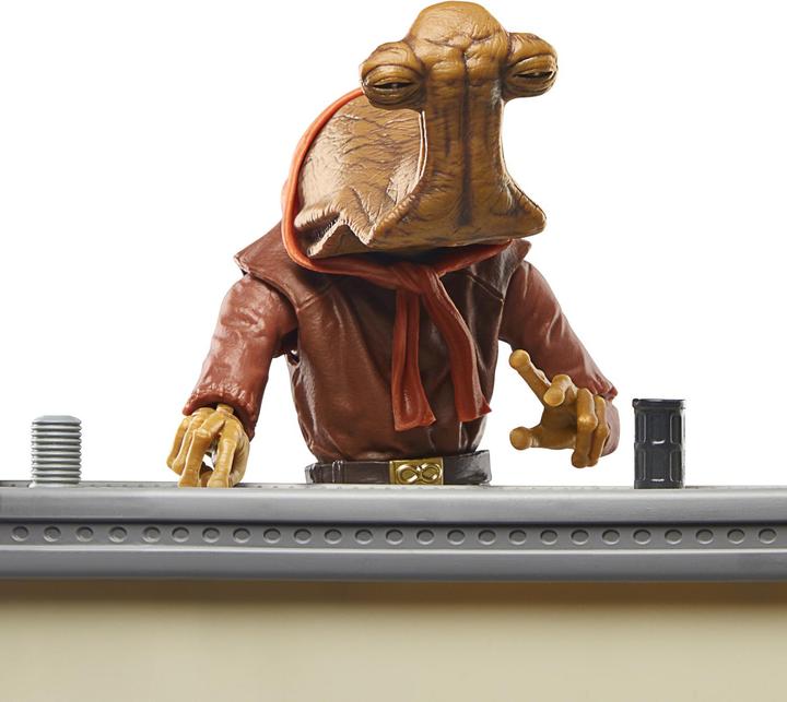 Immagine prodotto Hasbro Star Wars Episodio IV Serie Nera Deluxe Action Figure Momaw Nadon 15 cm