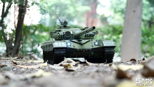 Immagine prodotto Es-toys Carro armato Heng Long RC Russo T-72 (RTR pronto all'uso)