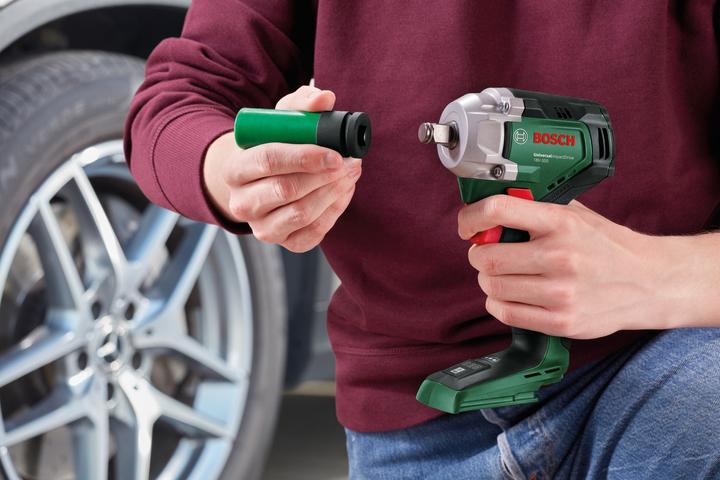 Image du produit Bosch Home & Garden UniversalImpactDrive 18V-350 (Fonctionnement sur batterie)