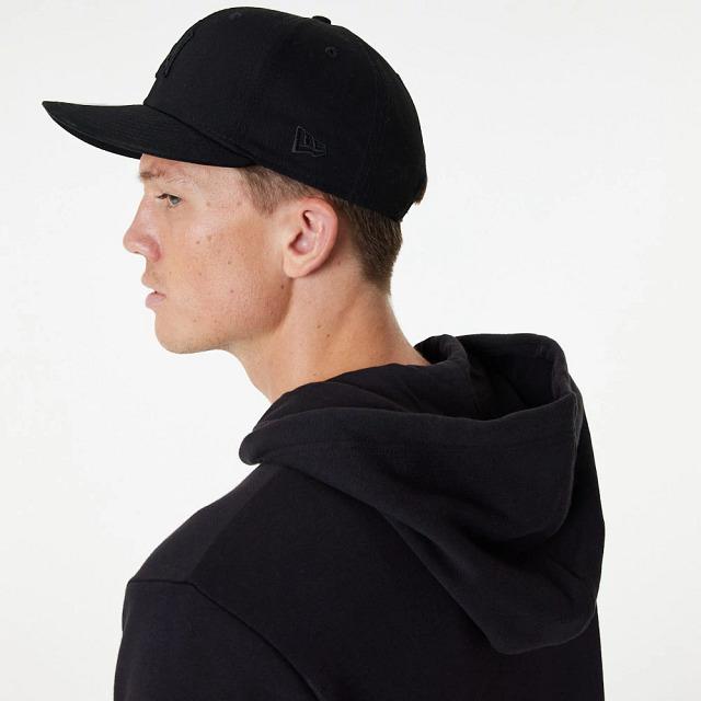 Produktbild New Era hoodie new york yankee eential (S)