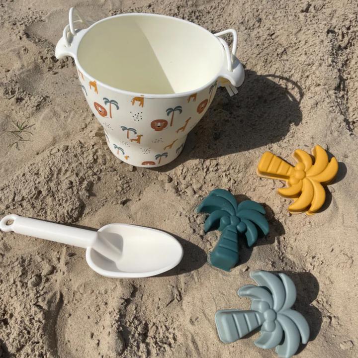 Actual product image Swim Essentials Silicone Jungle beach toy