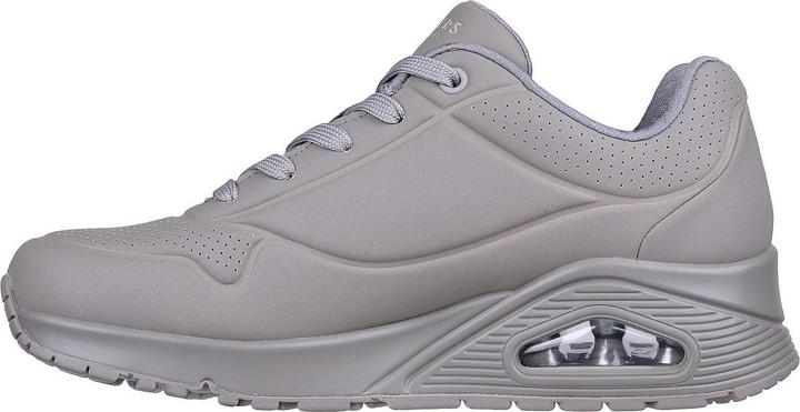 Actual product image Skechers Uno stand (41)