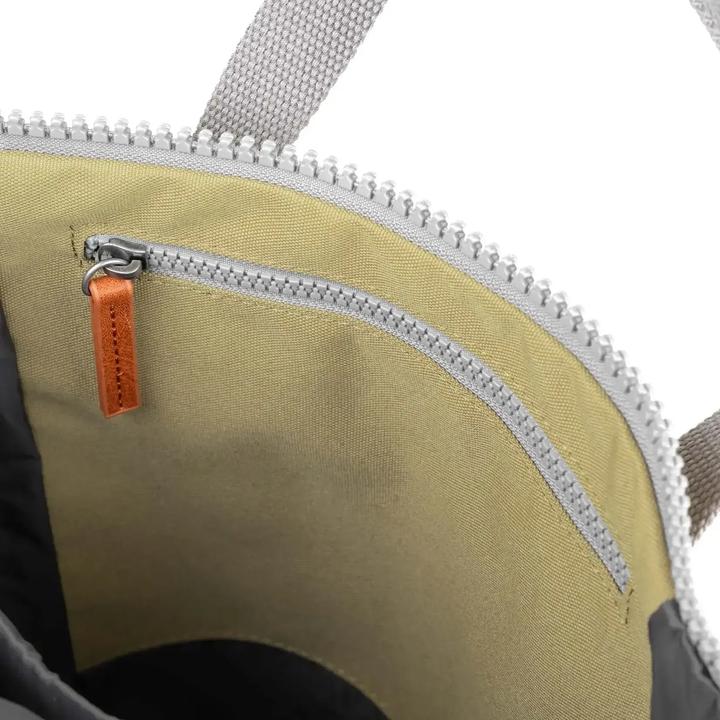 Immagine prodotto Roka London Tela riciclata Finchley A Khaki