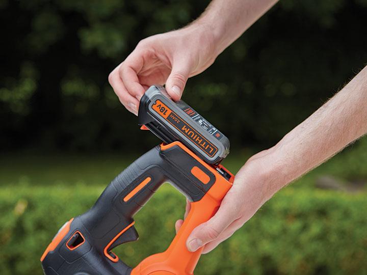 Actual product image Black & Decker Gtc18452pc (Cordless hedgecutters)