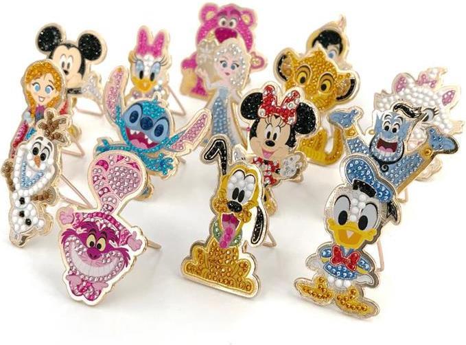 Actual product image Craft Buddy Crystal Art Pin Badge Blind Bag einzeln