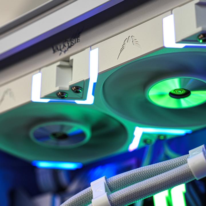 Image du produit Valkyrie Chłodzenie wodne Dragonfang 240 ARGB Białe
