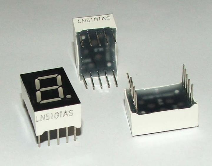 Actual product image OEM 7-Segment Display Red Com. Cathode 1 character 12.7mm (Display)