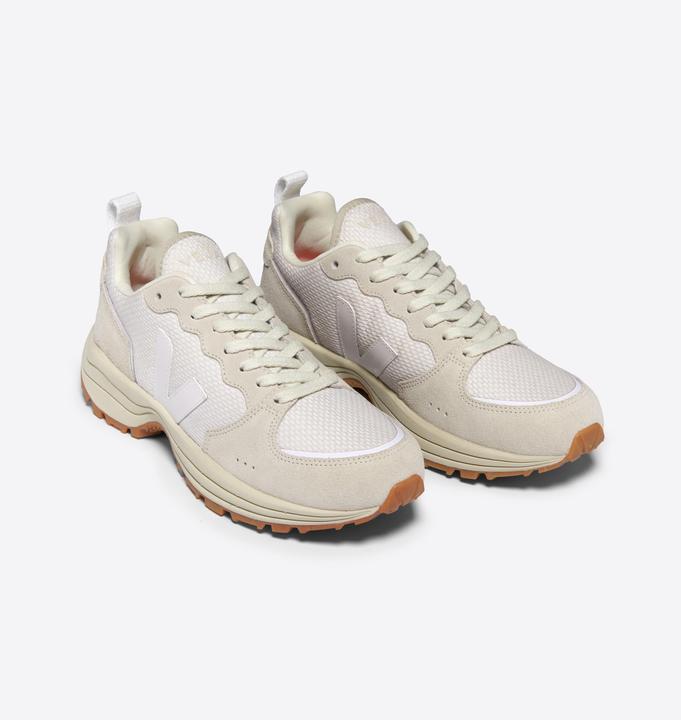 Actual product image Veja Venturi II (38)