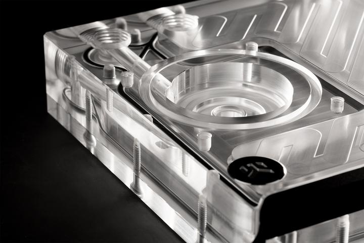 Produktbild EKWB EK-Quantum Kinetic3 FLT D5 PWM Ausgleichsbehälter-Pumpen-Kombination - 240mm, D-RGB