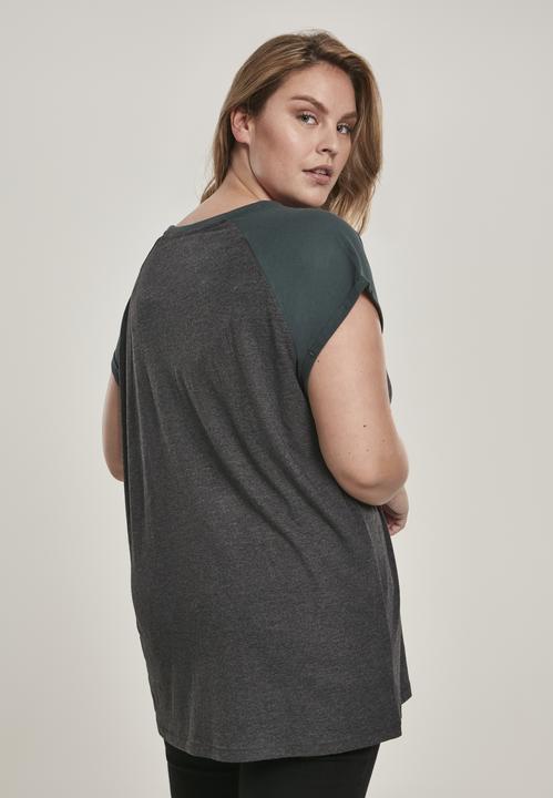 Actual product image Urban Classics Ladies Contrast Raglan Tee (4XL)