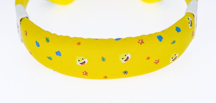 Actual product image OTL Junior Headphones - Baby Shark Holiday (BS0845)