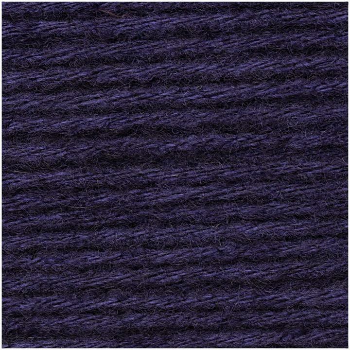 Actual product image Rico Essentials Alpaca blend Chunky, aubergine, 50 g, 90 m, 50 % PAN, 30 % WV, 20 % WP (90 m)